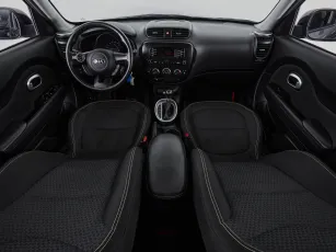 Kia  8