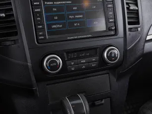 Mitsubishi  13