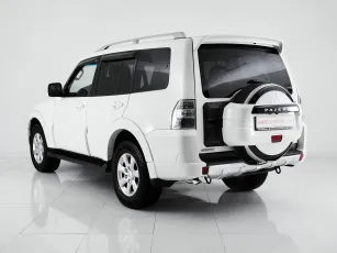 Mitsubishi  5