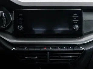 Hyundai  7
