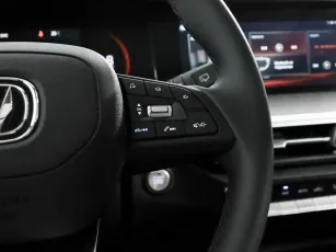 Changan  8