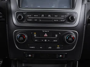 Kia  14
