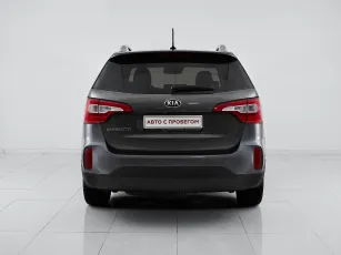 Kia  6