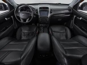 Kia  8