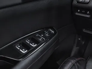 Kia  19