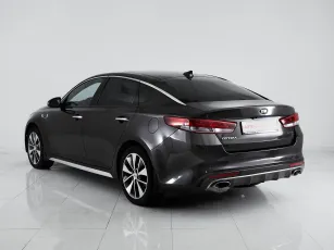 Kia  5