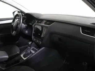 Skoda  6