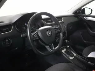 Skoda  8