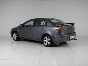 Mitsubishi  5
