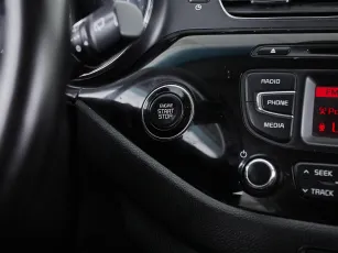 Kia  13