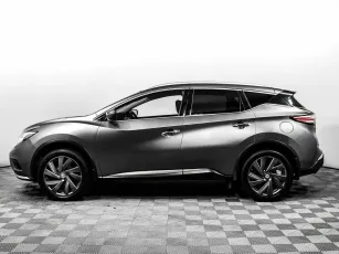 Nissan  3