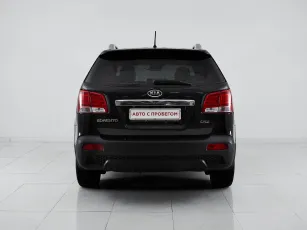 Kia  6