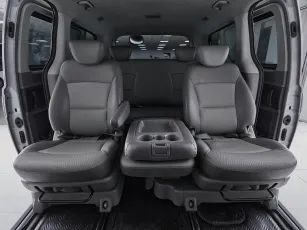 Hyundai  10
