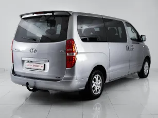 Hyundai  4