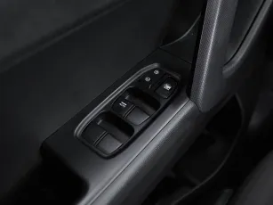 Hyundai  17