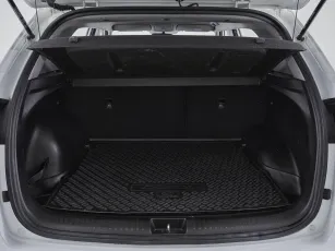 Hyundai  7