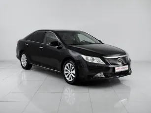 Toyota  3