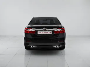 Toyota  6