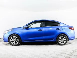 Kia  3