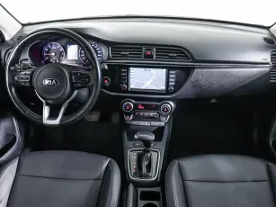 Kia  11