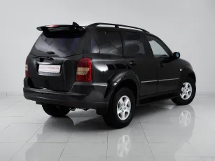 SsangYong  5