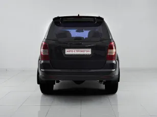 SsangYong  6