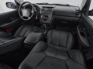 SsangYong  8