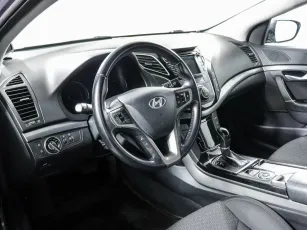Hyundai  7