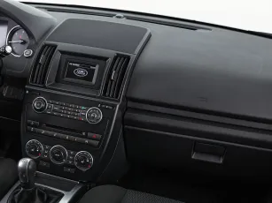Land Rover  9