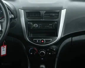 Hyundai  14