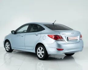 Hyundai  5