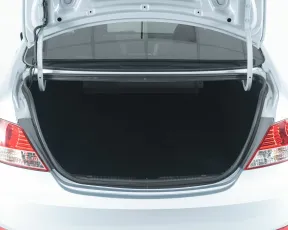Hyundai  7