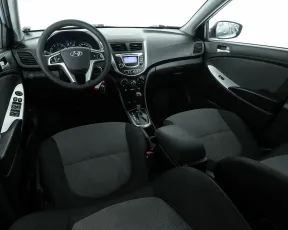 Hyundai  9