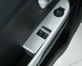Kia  11