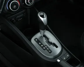 Kia  14