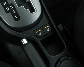 Kia  19