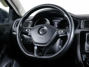 Volkswagen  13