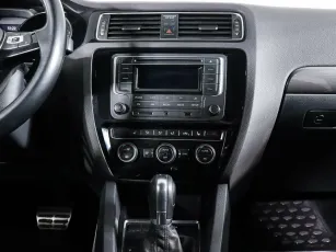 Volkswagen  14