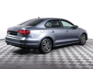 Volkswagen  5