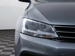 Volkswagen  7