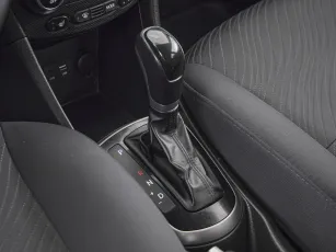 Hyundai  17