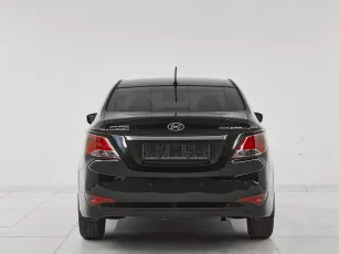 Hyundai  5