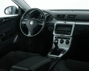 Volkswagen  15