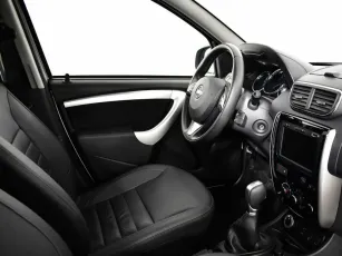 Nissan  7