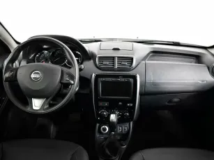 Nissan  8