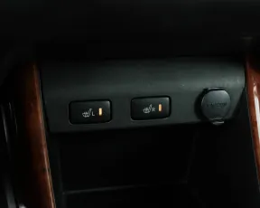 Toyota  17