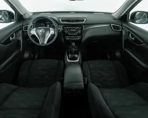 Nissan  9