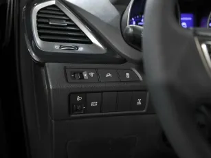 Hyundai  7