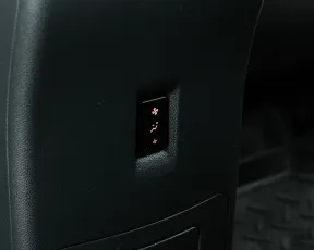 Renault  25