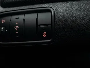 Kia  10